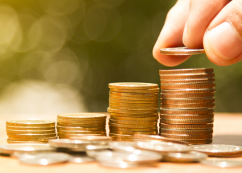 Despite Decentralization Ambitions, DeFi is Still Dominated by Super Rich Tokenholders